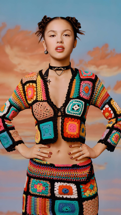 Olivia Rodrigo Vintage Aesthetic Background 4K