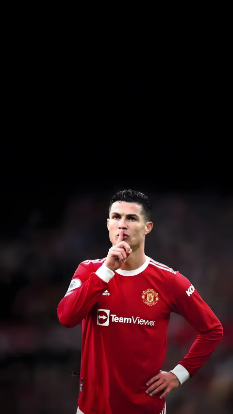 Download Cristiano Ronaldo Epic Football Wallpaper