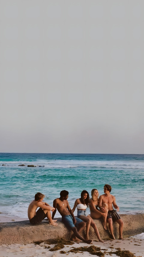 Vibrant Outer Banks Mobile Picture to Customize Your Screen