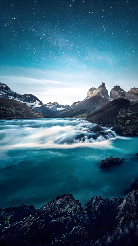 Peaceful River Scene Mobile 4K Photo