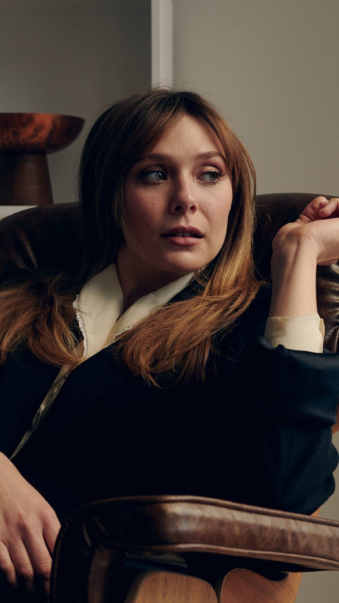 Elizabeth Olsen amazing mobile picture HD