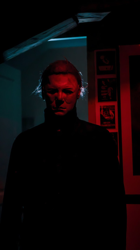 Michael Myers Chilling Scene Wallpaper in 4K