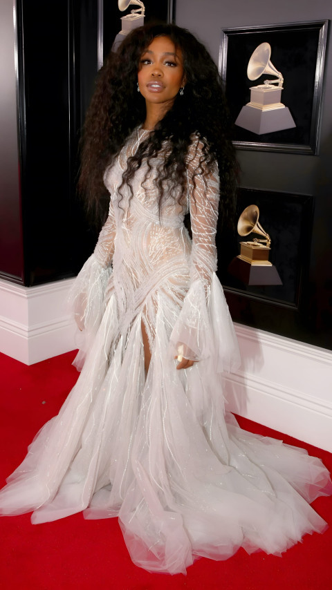 Amazing SZA Wallpaper for Your Phone