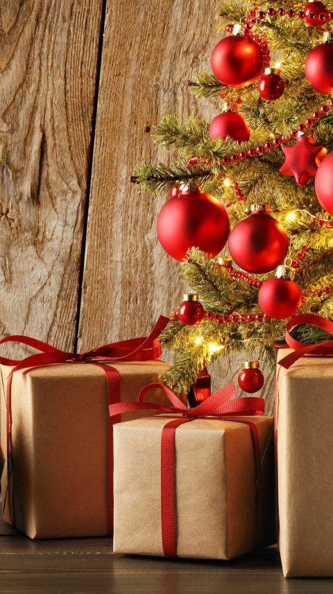 Classic Christmas Tree with Gifts Image for Your Phone