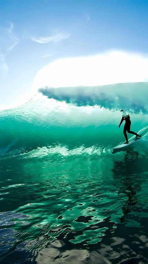 Best Wave iPhone Wallpaper for a Coastal Feel