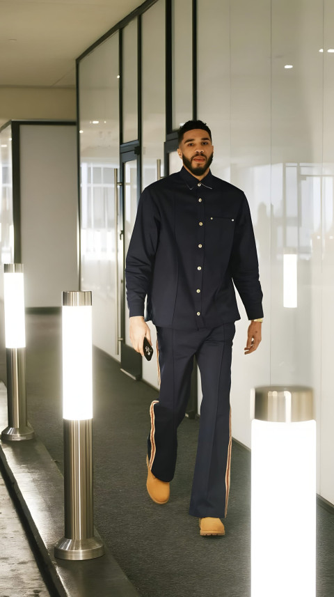 Jayson Tatum Slam Pic for Mobile