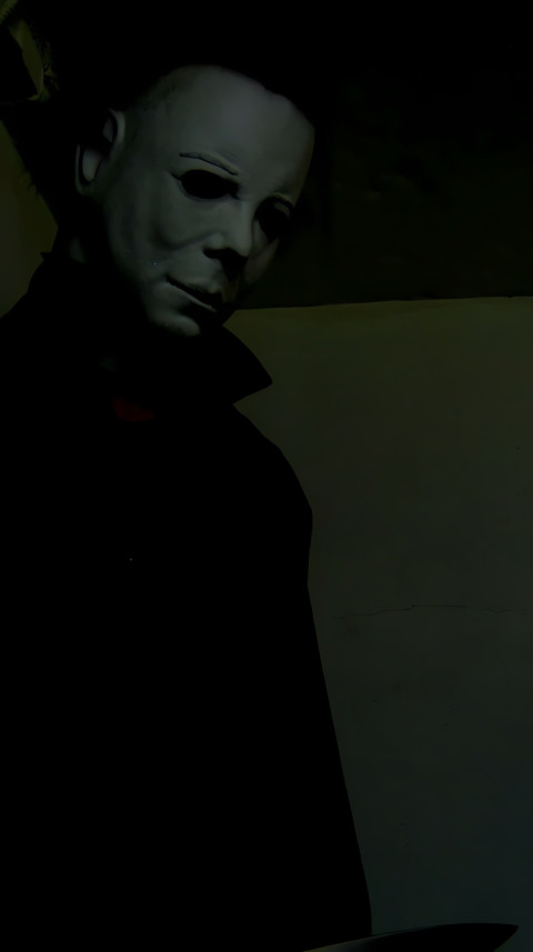 Creepy Michael Myers Halloween Lock Screen Image
