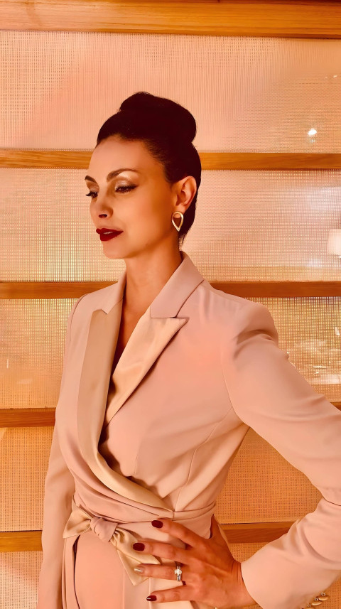 Download the Best Morena Baccarin Wallpaper Today 4K