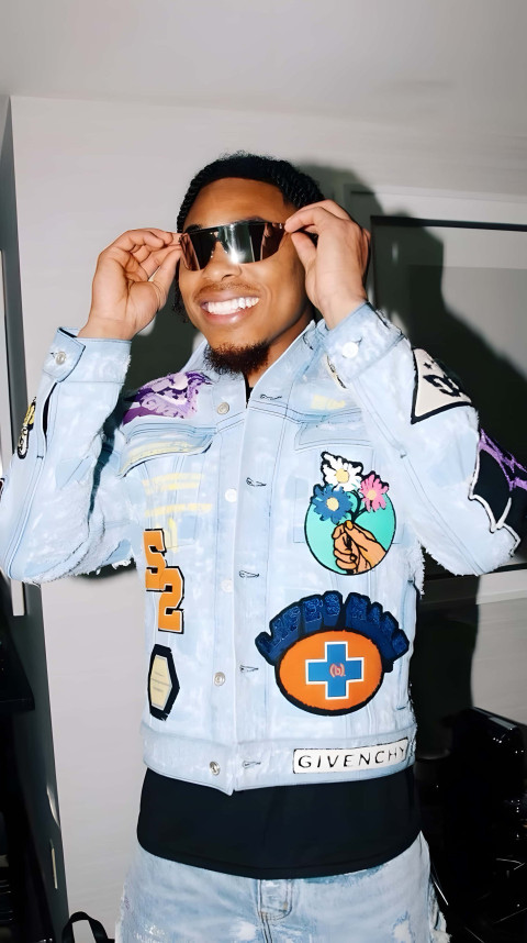 Vibrant Justin Jefferson Image for Background