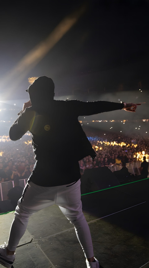 Iconic Eminem Wallpaper for Your Mobile