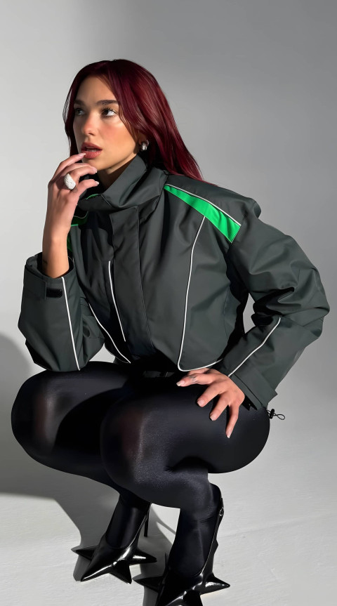 High Res Wallpaper of Dua Lipa for Fan