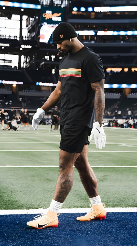 Ja'Marr Chase iPhone Wallpaper for Game Day 4K