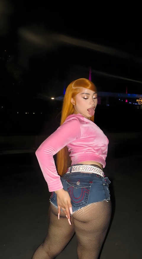 Ice Spice Red Carpet Phone Wallpaper