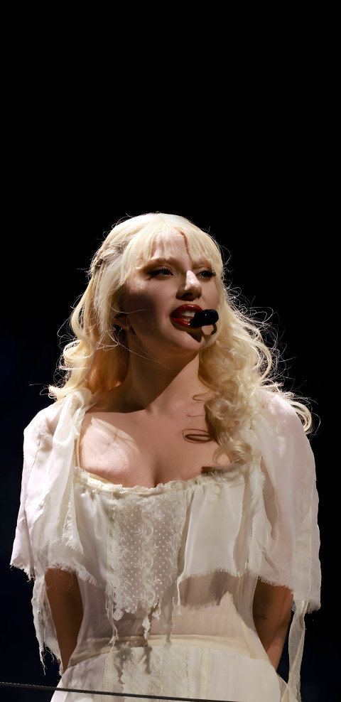 Cool Lady Gaga Mobile Wallpaper