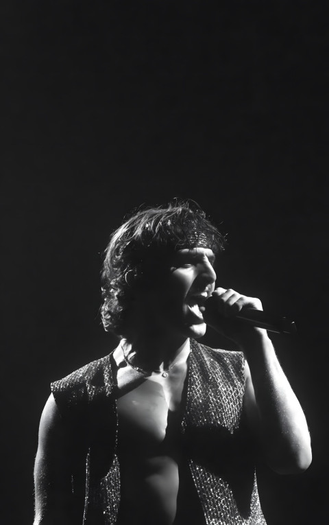 Gorgeous Benson Boone Mobile Wallpaper for Smartphone HD