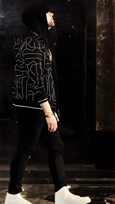 Eminem Walk 4K Image For Your Mobile