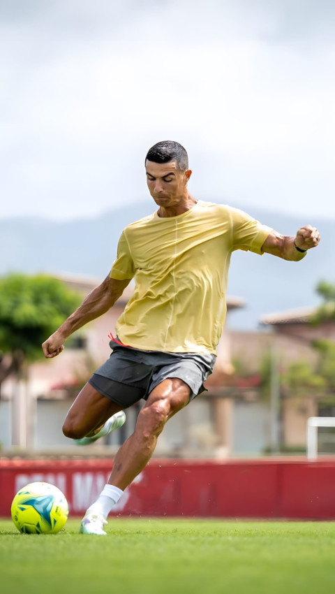 Cristiano Ronaldo Action Image in 4K Quality