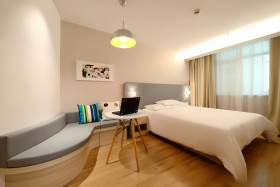Affordable Bedroom Wallpaper with High-Quality Designs
