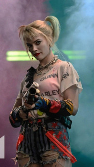 Best Harley Quinn Mobile Wallpaper for Your Smartphone