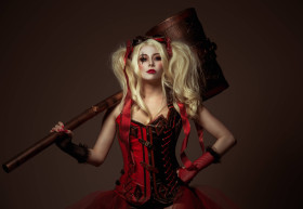 Best Harley Quinn Wallpaper for Desktop Screens
