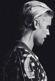 Cool Justin Bieber mobile wallpaper idea