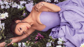 Cute Ariana Grande desktop wallpaper HD