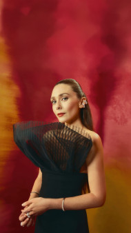 Elizabeth Olsen perfect mobile picture