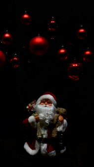 Festive Holiday Lights Photo to Enhance Your Phone