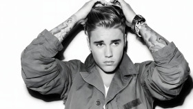 Justin Bieber desktop sweet photo moment