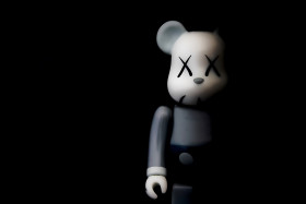 KAWS Picture Wallpaper Best Design to Download for PC