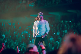 Morgan Wallen Desktop Background to Brighten Your PC