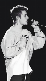 New Justin Bieber mobile stage image
