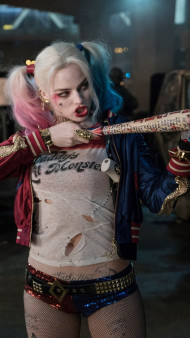 Stunning Harley Quinn Mobile Wallpaper for Every Fan
